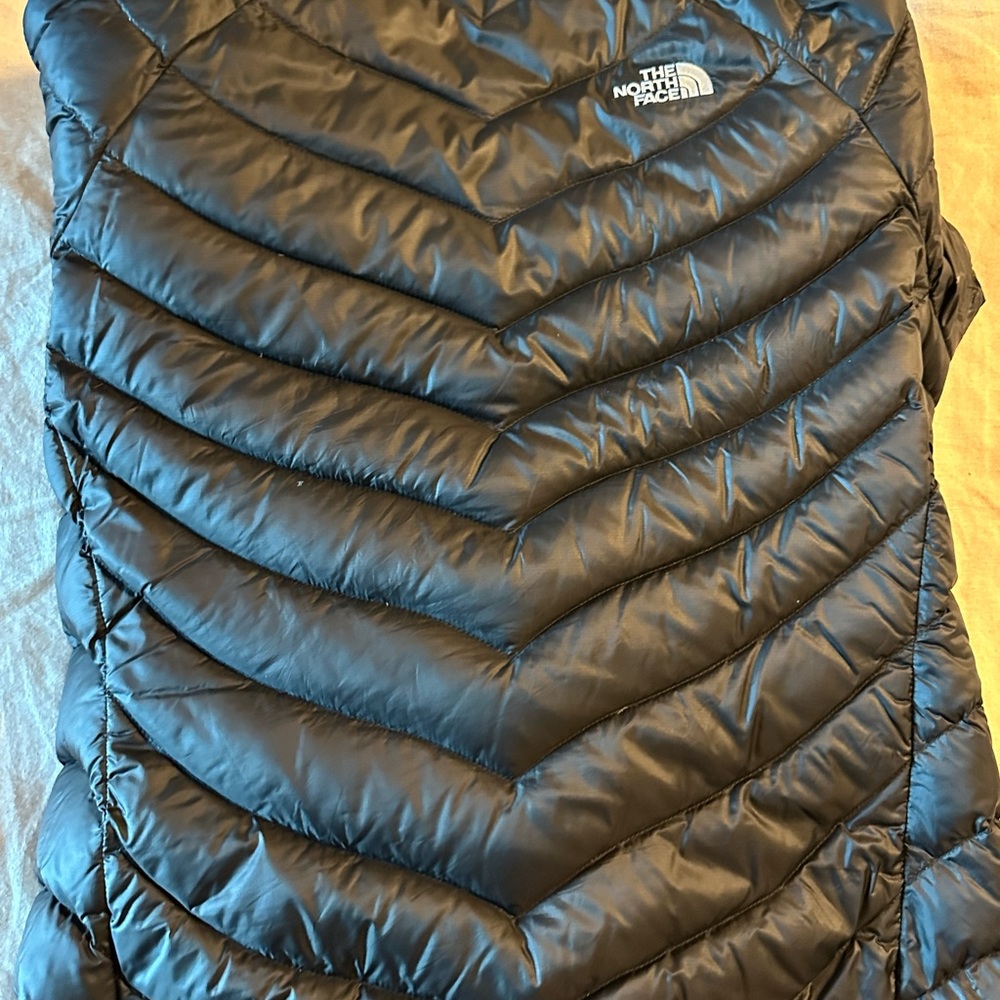 North Face 800 summit series puffy jacket size M